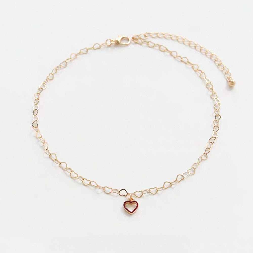 Elegant Gold Heart Chain Necklace
